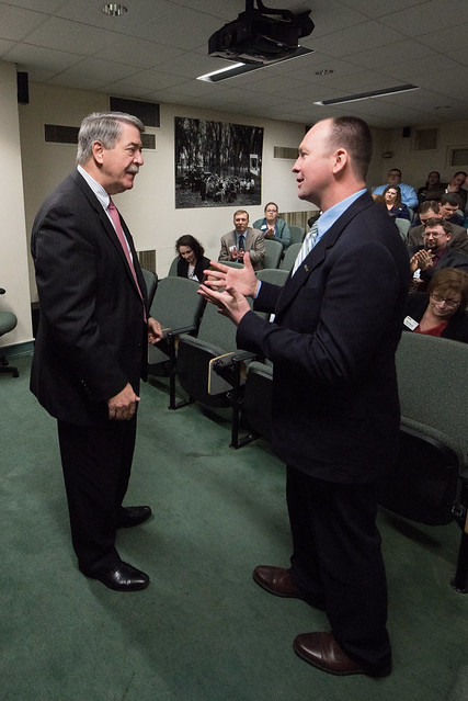 Under Secretary for Trade and Foreign Agricultural Affairs Ted McKinney talks with students of the Kansas Agriculture and Rural Leadership (KARL) program, on February 15, 2018