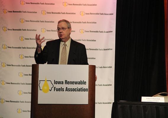 Under Secretary for Rural Development Dallas Tonsager describes Secretary Vilsack’s “All of the Above” energy strategy during the Iowa Renewable Fuels Summit. USDA photo.