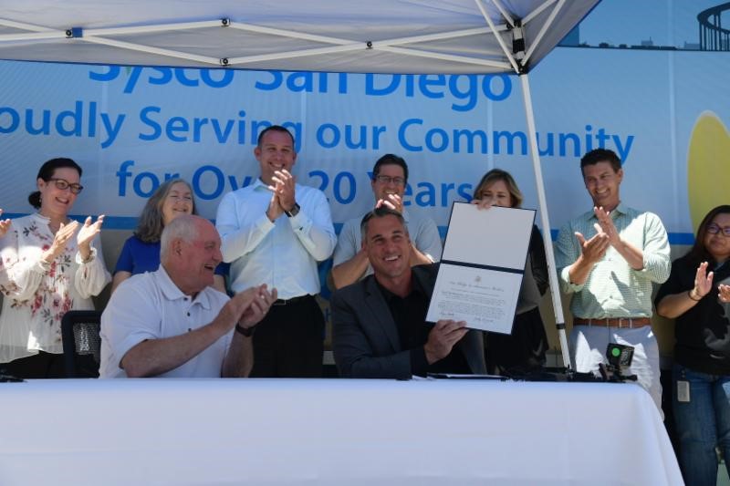 Agriculture Secretary Sonny Perdue visits Sysco Corporation in San Diego, California and joins the company’s signing of the Pledge to America’s Workers.
