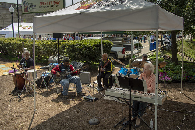 Granny and the Boys at the 2018 United States Department of Agriculture's Farmers Market on May 4, 2018