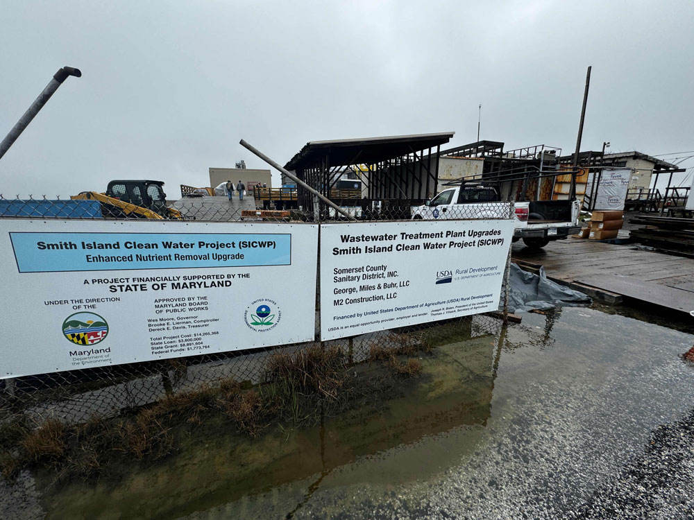 Construction of the new wastewater treatment facility taking place next to the aging facility