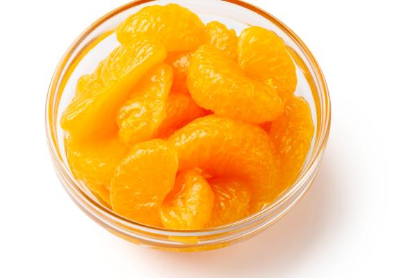 Mandarin orange slices in clear bowl