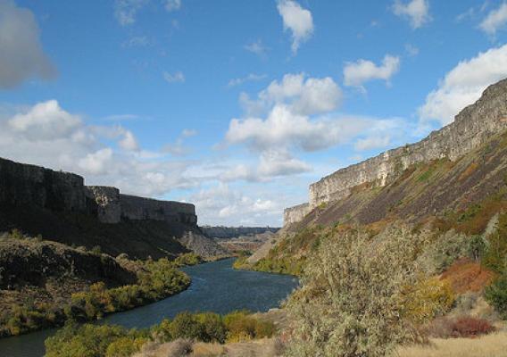 The Mid-Snake River, near Twin Falls.  Water Quality Trading is one way the States of Washington, Oregon and Idaho are working to protect their rivers. Photo courtesy of the Idaho DEQ Twin Falls Regional Office, used with permission.