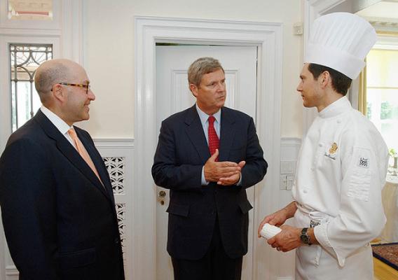 Secretary Vilsack talks with U.S. Ambassador David Jacobson and Chef Dino Ovcaric about the U.S. foods featured during the tasteUS! culinary showcase in Ottawa.