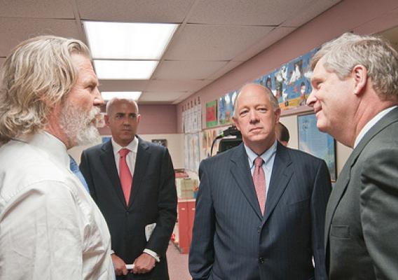 U.S. Department of Agriculture Secretary Tom Vilsack (right) and No Kid Hungry National Campaign Spokesperson Jeff Bridges (white shirt), and Share Our Strength founder and Executive director Billy Shore (right) talk about what will it take to end hunger at the Virginia No Kid Hungry Campaign launch at Barcroft Elementary School in Arlington, VA, on Tuesday, June 7, 2011. Secretary Vilsack said, during his address “ We know our strength comes from out partnerships…” Campaign partners include Share our Stren