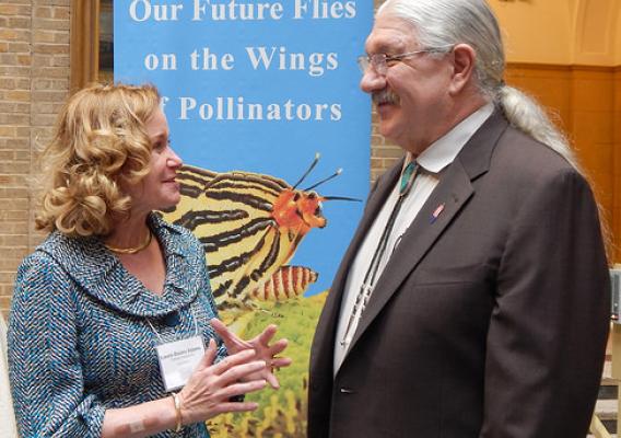 Laurie Davies Adams, Executive Director of the Pollinator Partnership, with Deputy Under Secretary Arthur “Butch” Blazer at a recent North American Pollinator Protection Campaign meeting at USDA headquarters. Photo Credit: Jane Knowlton, U.S. Forest Service
