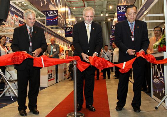 Under Secretary for Farm and Foreign Agricultural Services Michael Scuse, U.S. Ambassador to Vietnam David Shear, and Consul General An Le of the U.S. Consulate in Ho Chi Minh City cut the ribbon to open the USDA-endorsed USA Pavilion at the Food and Hotel Vietnam trade show in Ho Chi Minh City on Sept. 28. The USA Pavilion is the largest ever at this trade show, featuring 28 U.S. companies representing a wide variety of agricultural goods and products. Scuse is in Vietnam leading USDA’s first-ever agricult