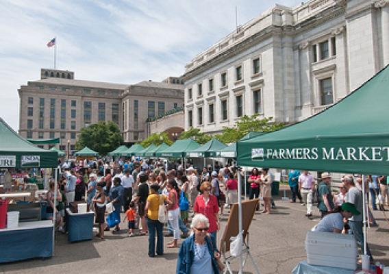 Mark your calendars. The USDA Farmers Market will open on June 7. Make plans to be with us at 9:45 a.m. for the opening at 12th and Independence, Ave., S.W.