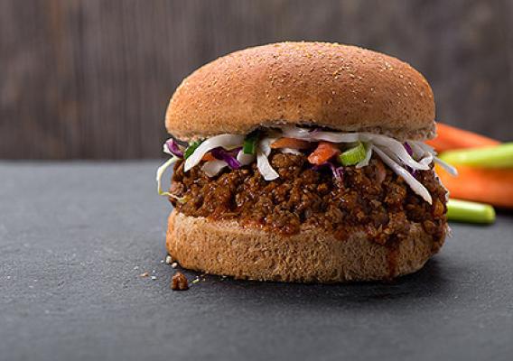 A sloppy joe with vegetables