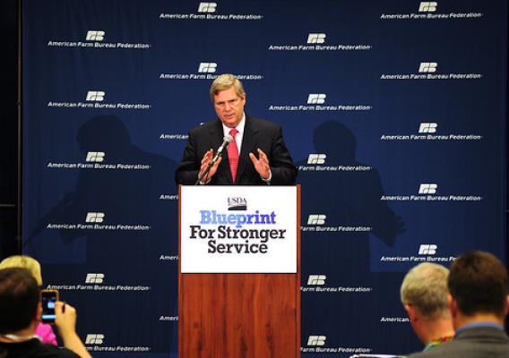 Agriculture Secretary Tom Vilsack presents USDA's Blueprint for Stronger Service, a plan to Increase Efficiency in USDA Operations, on Monday, January 9, 2012 in Honolulu, Hawaii. USDA Photo by Rebecca Moat. 