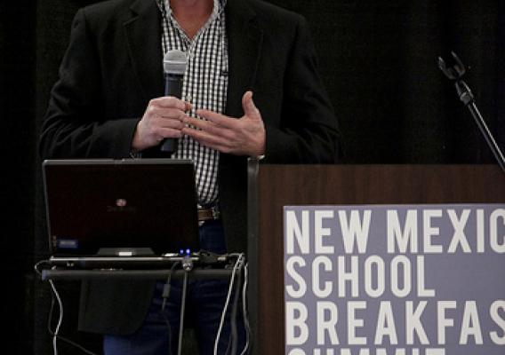 Southwest Regional Administrator Bill Ludwig speaks to school superintendents and food service directors about expanding school breakfast at the New Mexico School Breakfast Summit in Albuquerque on Nov. 15. 