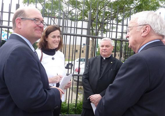 Under Secretary Concannon speaks with members of the Chicago Summer Food Work Group. From left: Mark Haller (ISBE), Diane Doherty (IHC), Monsignor Michael Boland (Archdiocese of Chicago), Under Secretary Kevin Concannon (USDA).