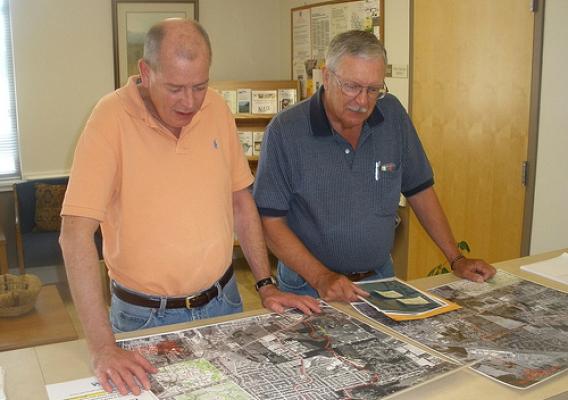 NASDA NASS Program Director Charlie Ingram and Supervisor Al Midgett preparing for the June Area Survey in Tennessee.
