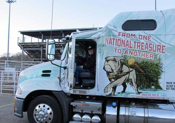 Former US Senator Ben Nighthorse Campbell delivers 2012 Capitol Christmas Tree