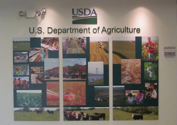 The USDA mural displayed at the Nebraska College of Technical Agriculture.