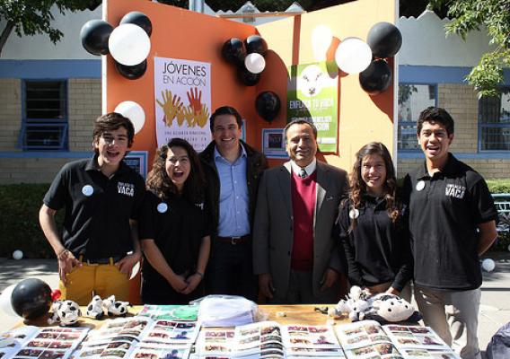 Conrad Estrada (third from left) with students from “Jóvenes en Acción” – Youth in Action. This program provides Mexican high school students the opportunity to experience the United States and develop their leadership skills.