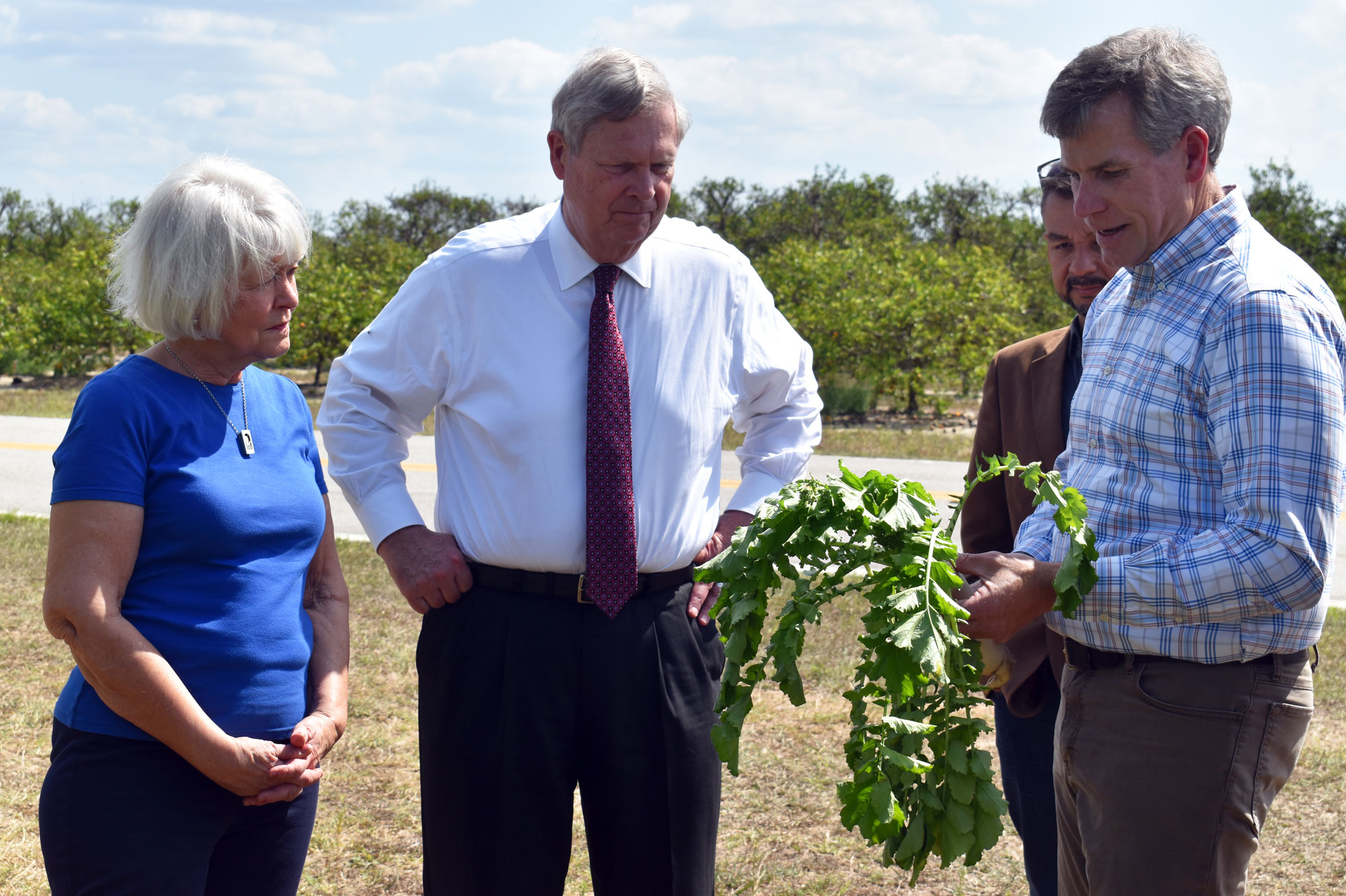 Agriculture Secretary Tom Vilsack with producers in Florida