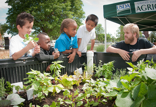 Farmers Markets Teaching Kids Where Food Comes From USDA